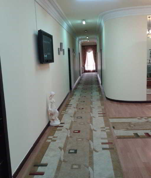 Capital Hotel Erywań Zewnętrze zdjęcie